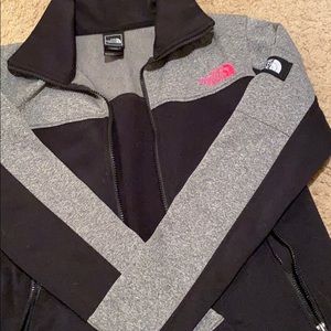 Women’s North Face jacket
